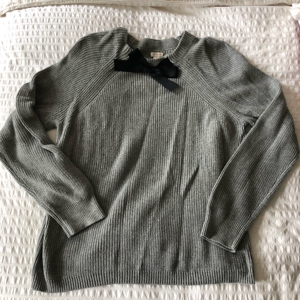 Gray sweater with Black Bow